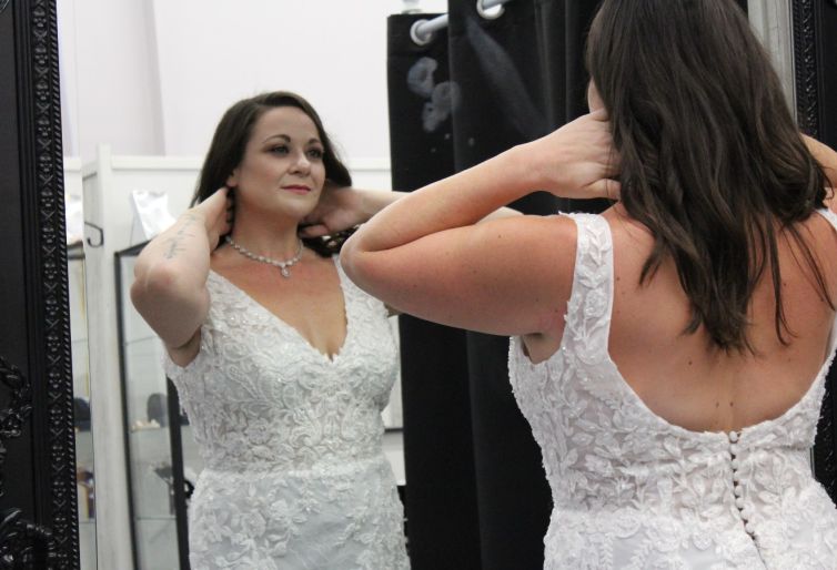 mirror kendra2